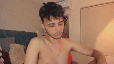 Alhan_Twink live cam on Cam4