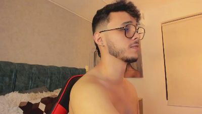 Alhan_Twink live cam on Cam4