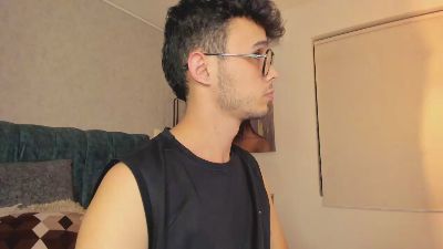 Alhan_Twink live cam on Cam4