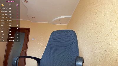 AliaMarano live cam on Cam4