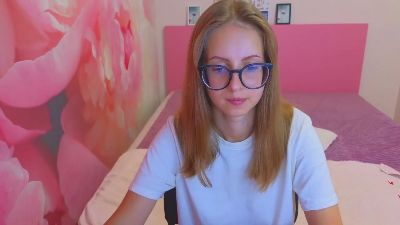 AliceAdam live cam on Cam4