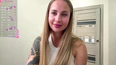 AliceAudrey live cam on Cam4