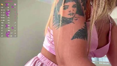 AliceAudrey live cam on Cam4