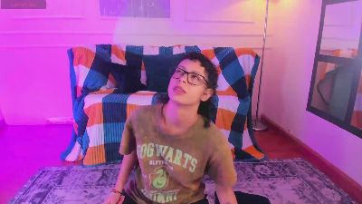 AliceMadnes live cam on Cam4