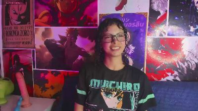 AliceMadnes live cam on Cam4