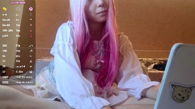 AliceMullahy live cam on Cam4
