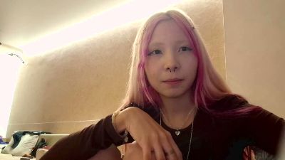 AliceMullahy live cam on Cam4