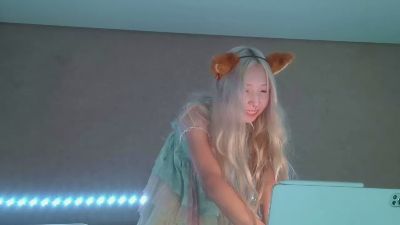 AliceMullahy live cam on Cam4