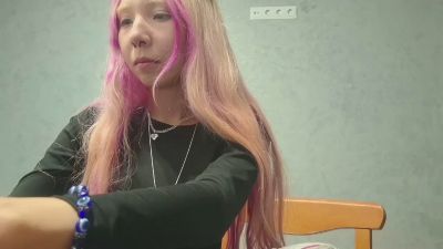 AliceMullahy live cam on Cam4