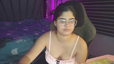 AliceP0 live cam on Cam4