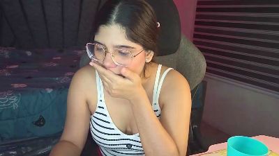 AliceP0 live cam on Cam4