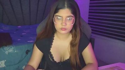 AliceP0 live cam on Cam4