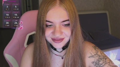 Aliceberry_ live cam on Cam4