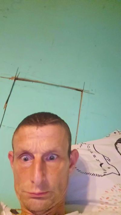 Alicebrandon live cam on Cam4