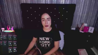 Alicee_Moon live cam on Cam4