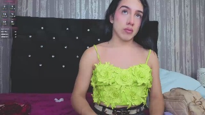 Alicee_Moon live cam on Cam4
