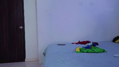 Alicesimpson1 live cam on Cam4