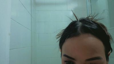 Alicesimpson1 live cam on Cam4