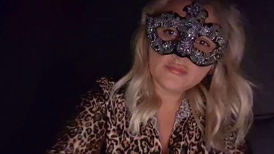 Alina97 live cam on Cam4