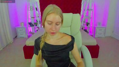 Alina__Blonde live cam on Cam4