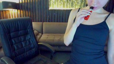 Alina__Blonde live cam on Cam4