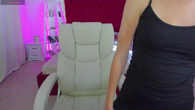 Alina__Blonde live cam on Cam4