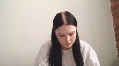 AlineDubis live cam on Cam4