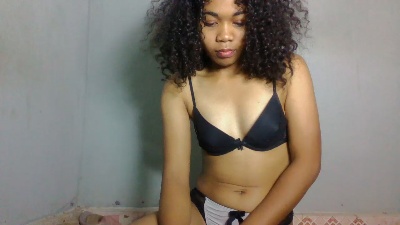 Alinesexee live cam on Cam4