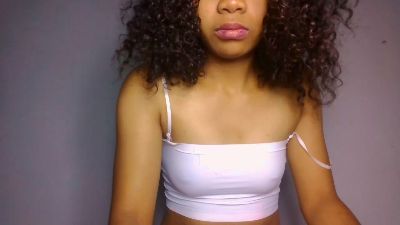 Alinesexee live cam on Cam4