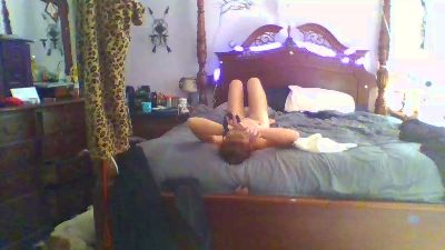Alinzac live cam on Cam4
