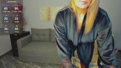 Alisa_Allisen live cam on Cam4