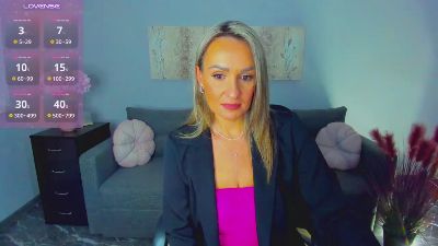 Alisa_Allisen live cam on Cam4