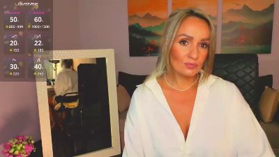 Alisa_Allisen live cam on Cam4