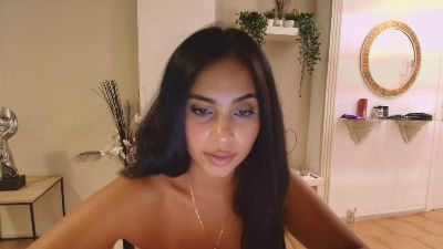 Alishafoxxx live cam on Cam4