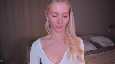 AlissaBallenger live cam on Cam4