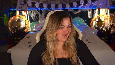 AlissyaGrayy live cam on Cam4