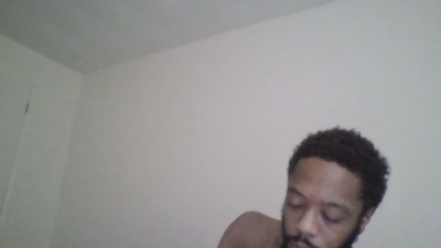 AllDayZay live cam on Cam4
