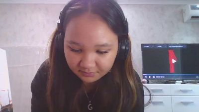 AllenaBertog live cam on Cam4