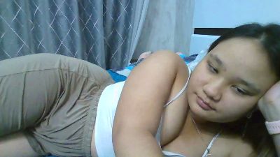 AllenaBertog live cam on Cam4