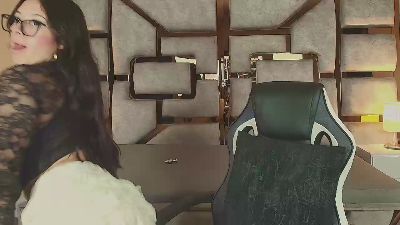 Alli_Kori live cam on Cam4