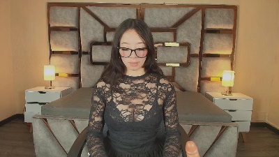 Alli_Kori live cam on Cam4