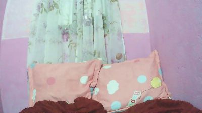 Allias2002 live cam on Cam4