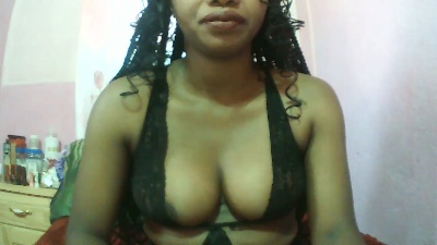 Allias2002 live cam on Cam4