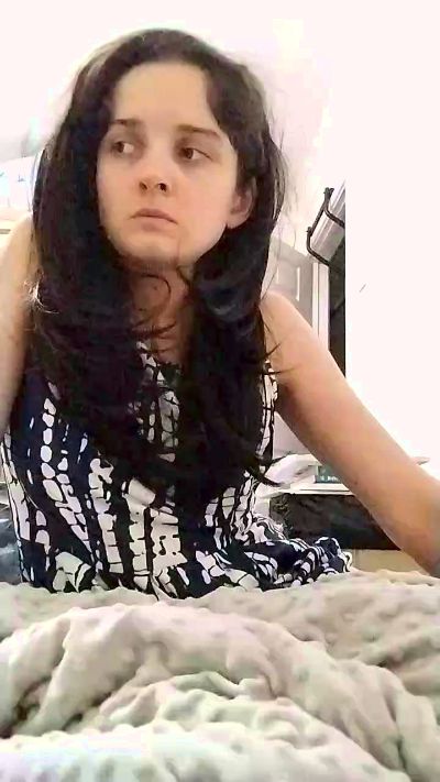 Allie095201 live cam on Cam4