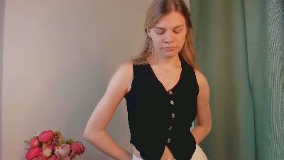 AllisonBarran live cam on Cam4