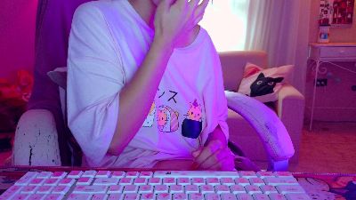 AllisonCat live cam on Cam4