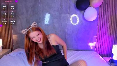 AllisonDouce live cam on Cam4