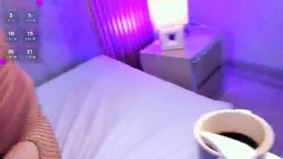 AllisonDouce live cam on Cam4