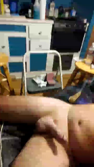 Alln2it19688 live cam on Cam4