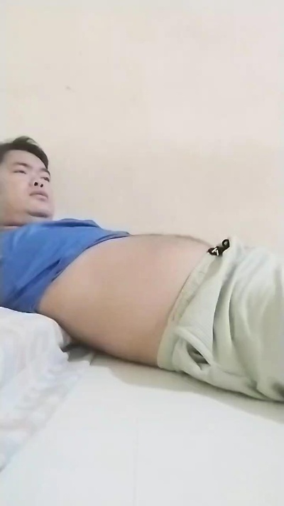 AlluringCock69 live cam on Cam4